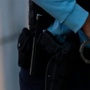 Paços de Ferreira: Jovem de 21 anos apanhado em flagrante com 100 doses de haxixe