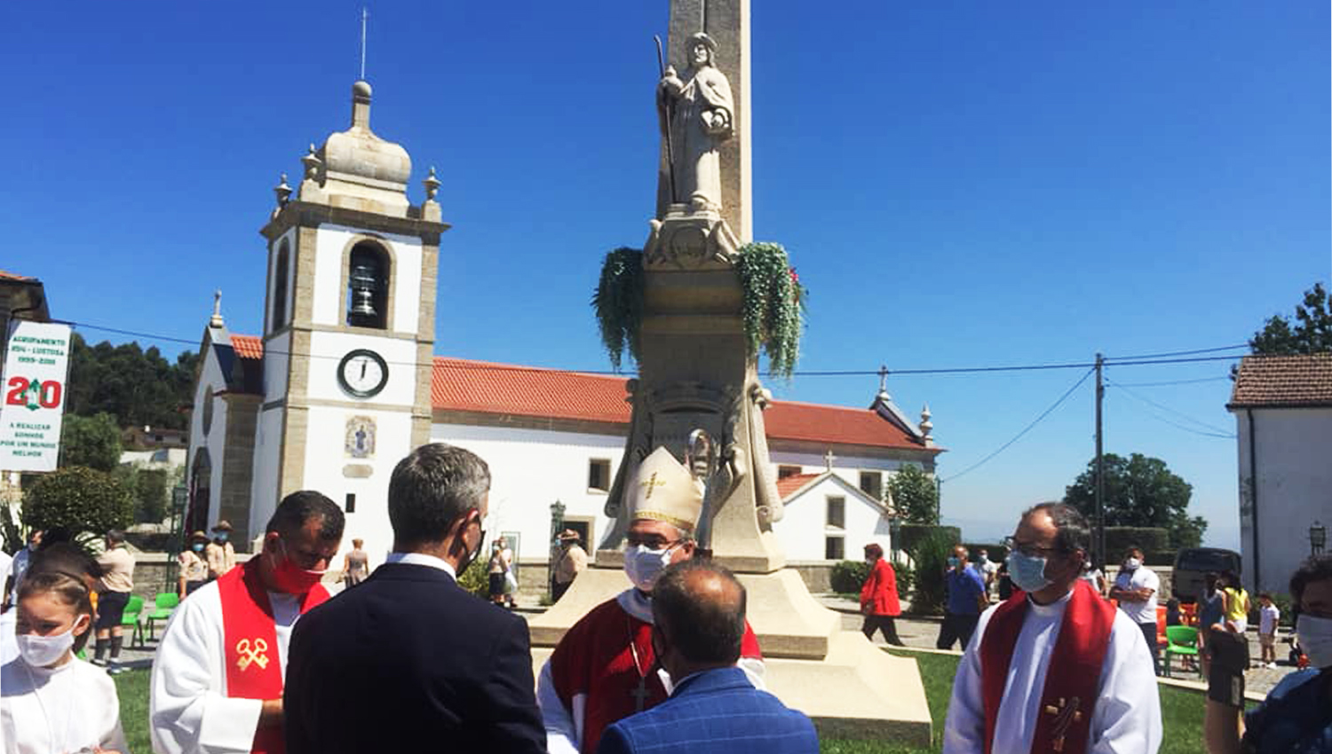 monumento lousada 1