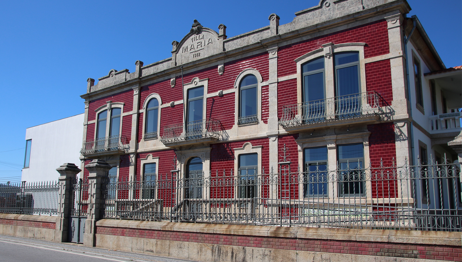 Surto de covid-19 no Lar da Santa Casa da Misericórdia de Paços de