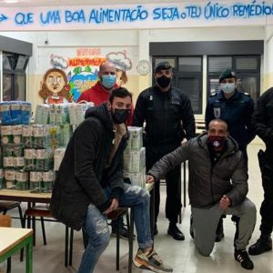 “Escola Solidária”: Iniciativa junta comunidade e já ajudou 50 famílias