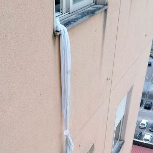 Preso internado tenta a sua sorte e ata lençóis para fugir pela janela