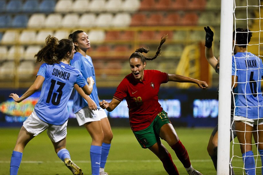 Portugal recebe Inglaterra, para preparar o Campeonato da Europa