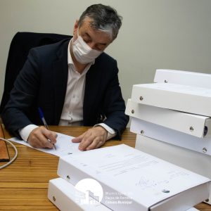 Assinatura para reuniao de camara dos projetos das creches e lares 1