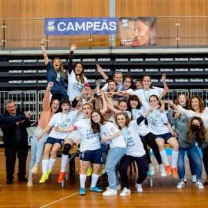Futsal feminino do Aliados FC Lordelo vence campeonato distrital de juvenis