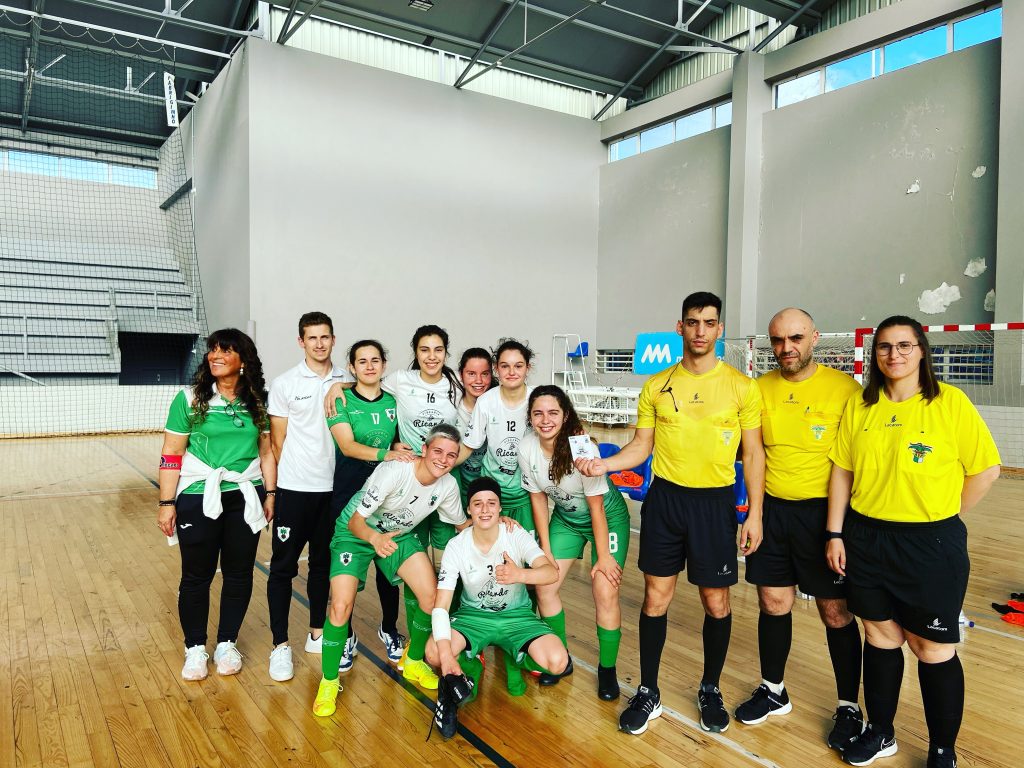 Campeãs sub-19 recebem o segundo cartão branco da época por desportivismo e 'fair-play'