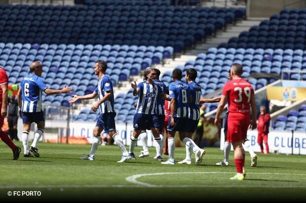 fc porto vintage dragoes vencem gil vicente por 5 1