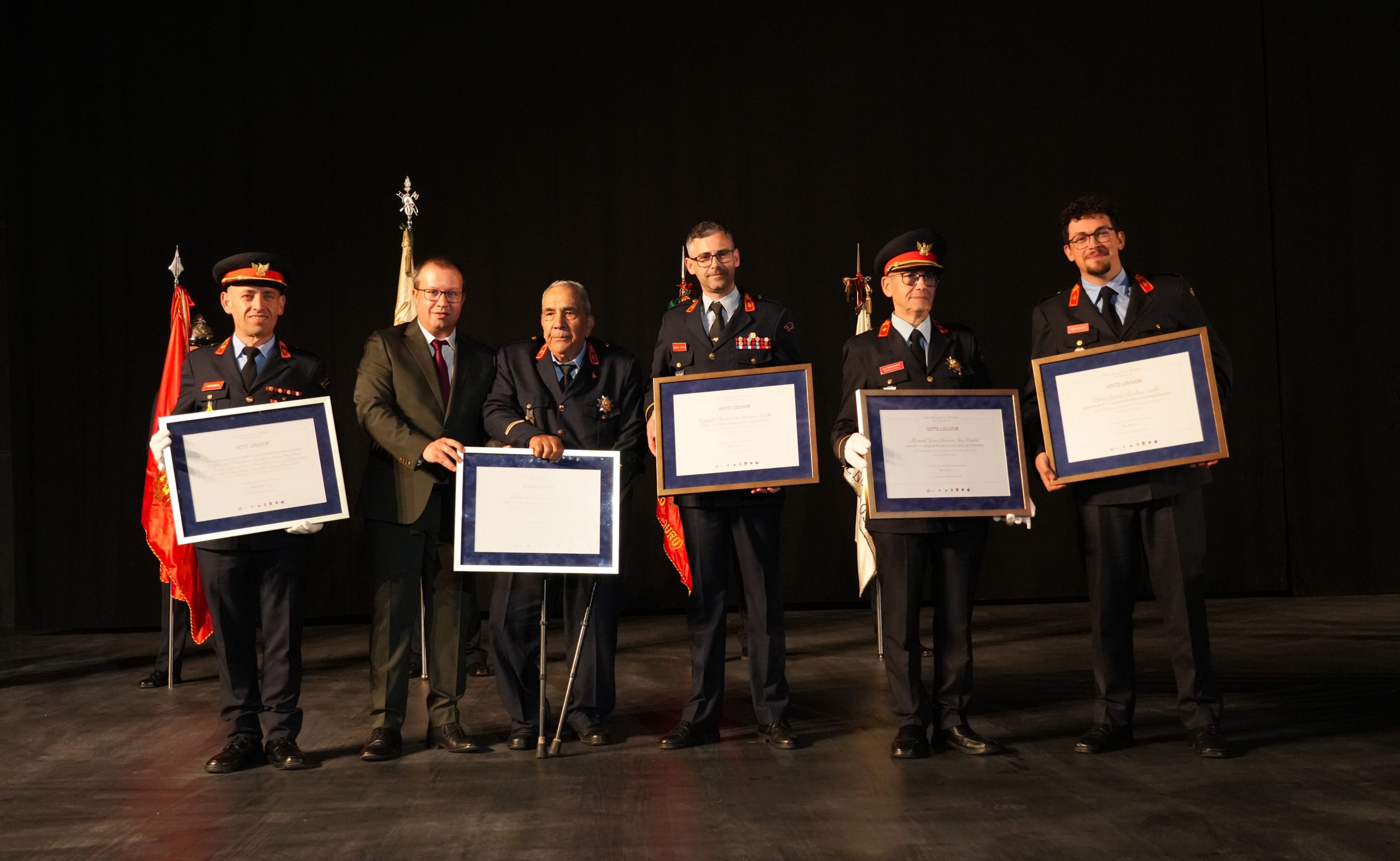 Votos de Louvor scaled