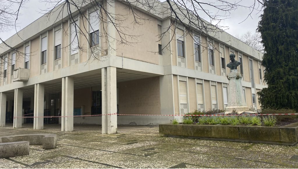 Cadeia para líderes do esquema que burlou bancos em 17 milhões de euros com falsos leasings 1 Tribunal Penafiel