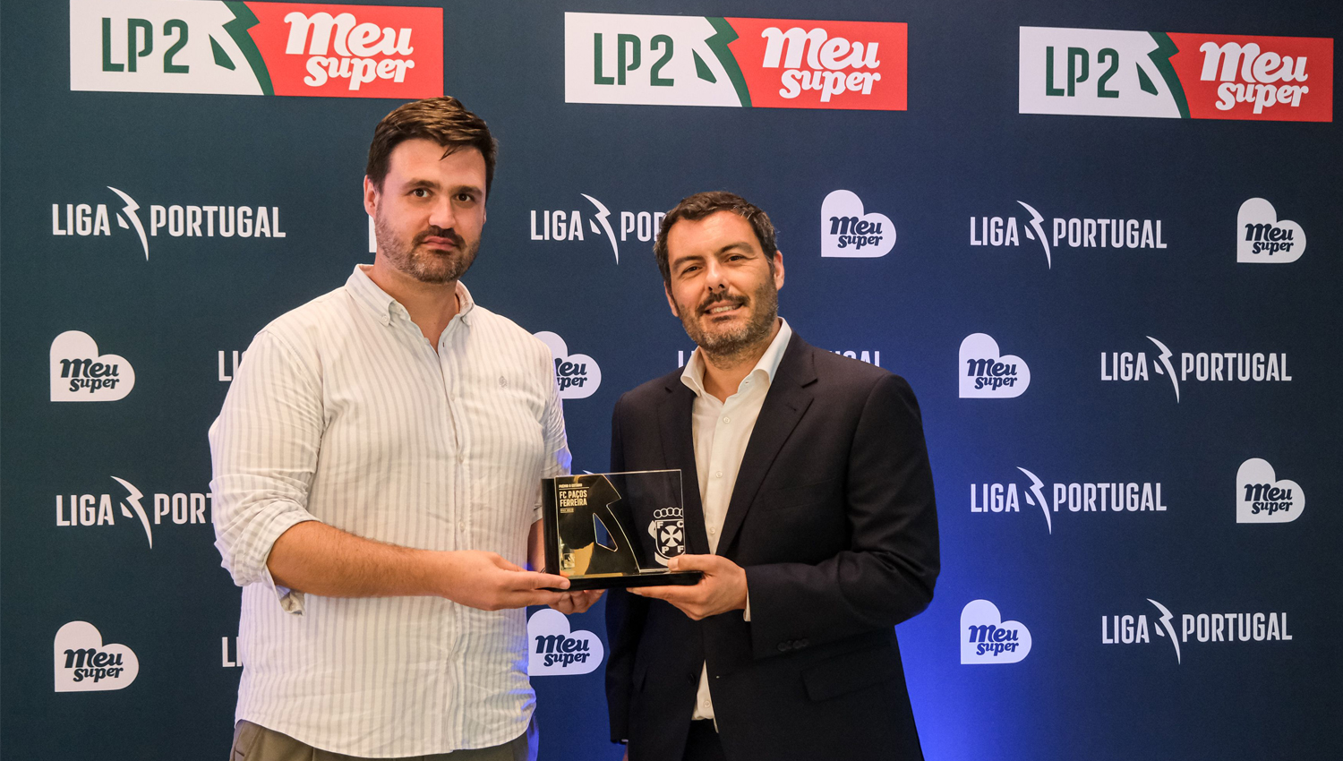 iPFR 605 DESP Estadio Capital do Movel distinguido com Premio Estadio