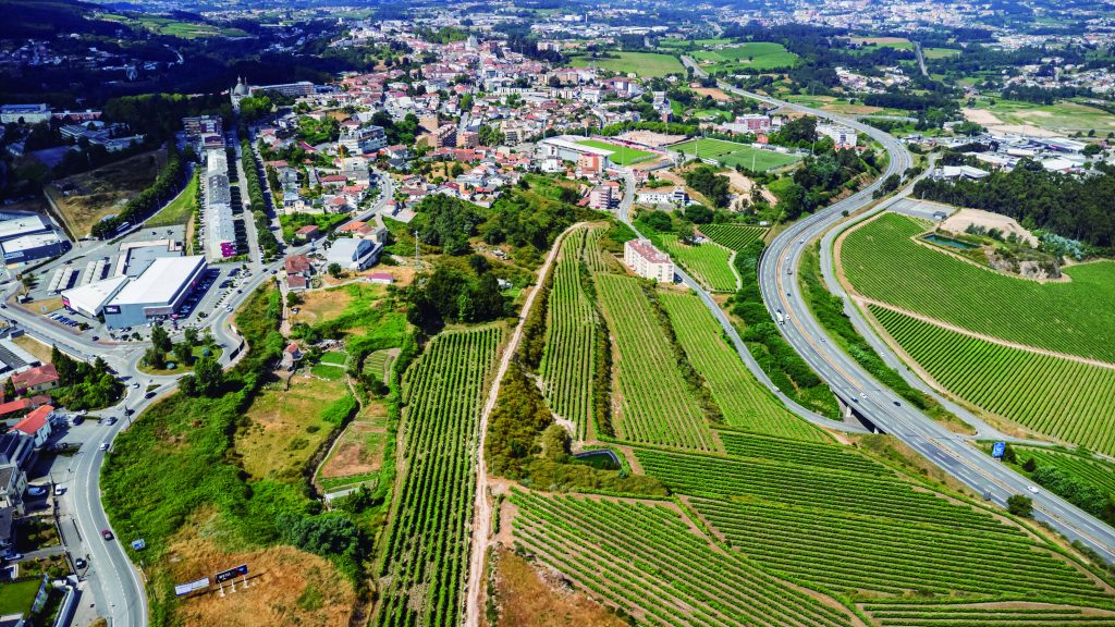 iPNF 805 ACTU Lancado concurso para construcao de nova avenida entre a rotunda de Santa Marta e Bustelo