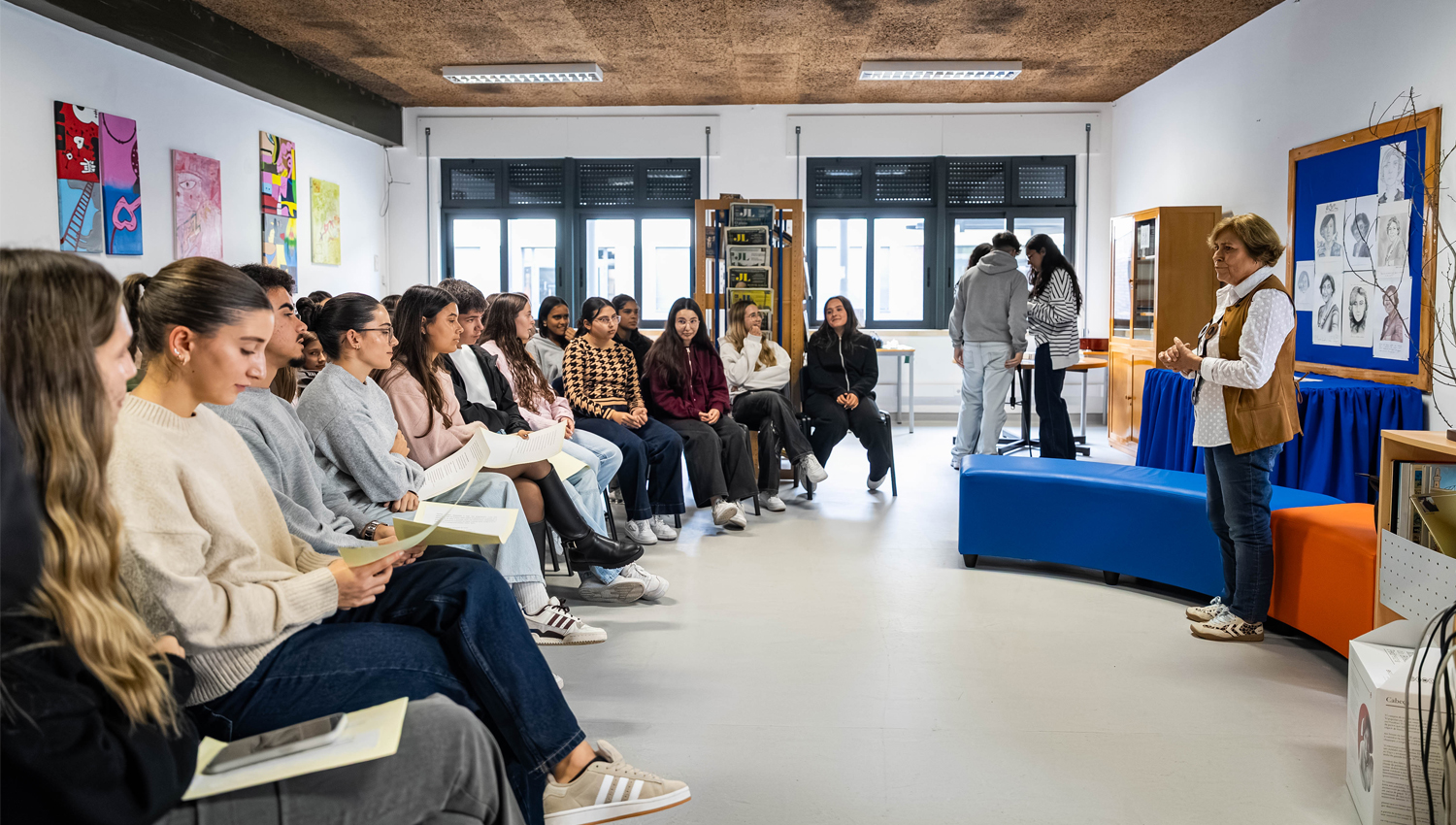iPNF 812 CULT Maria do Rosario Pedreira defende a importancia da leitura junto dos alunos de Penafiel