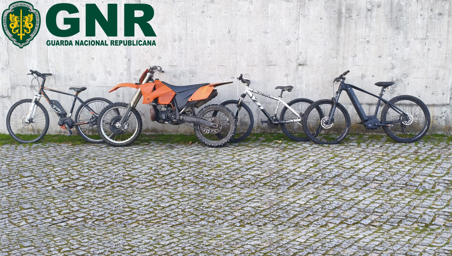 GNR recupera motociclo e bicicletas furtadas no valor de 7 mil euros 3 GNR2