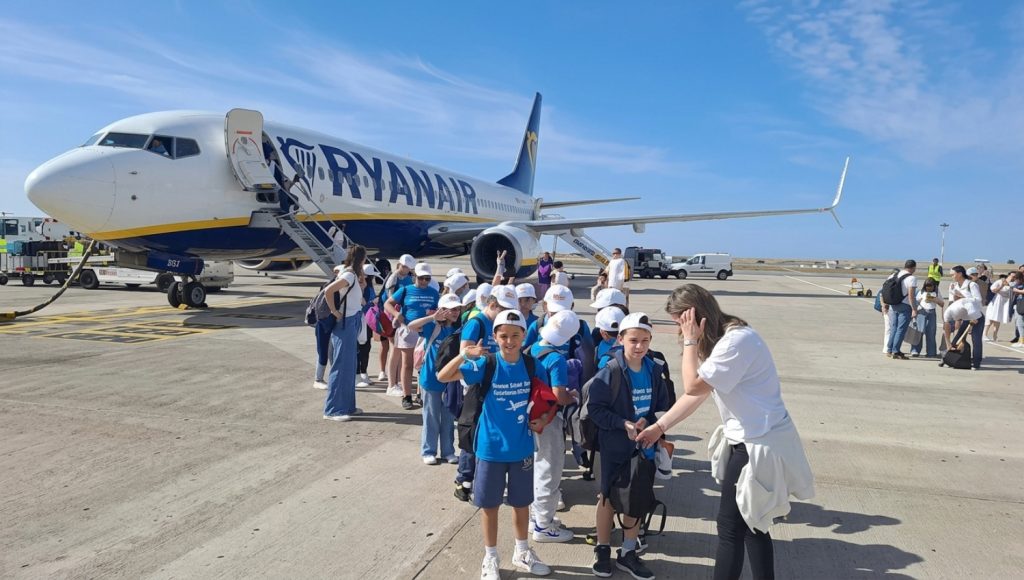 Município mantém viagens de finalistas gratuitas para alunos do 4.º ano em Paços de Ferreira 1 ViagemFinalistas25