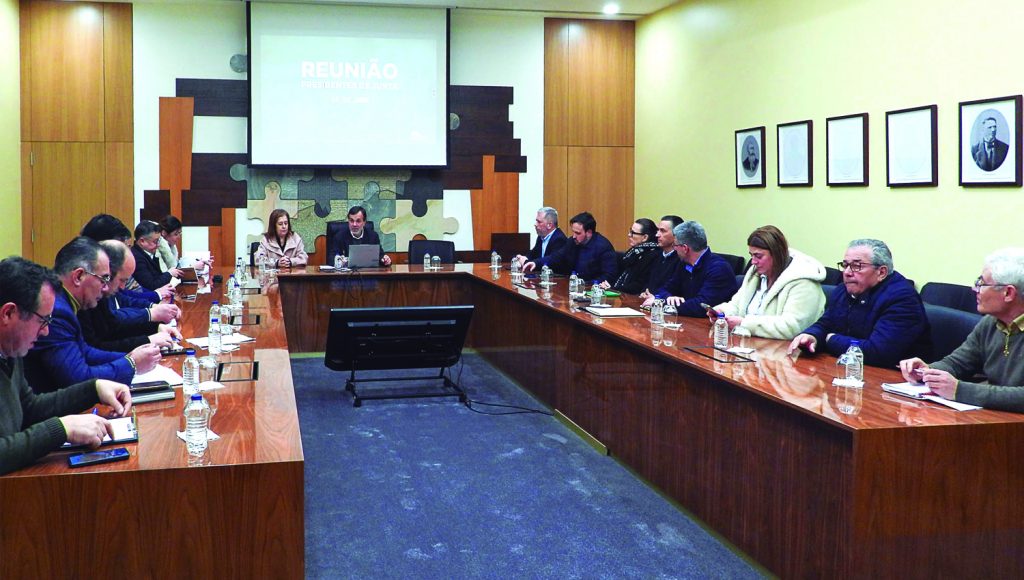 Executivo de Paços de Ferreira reforça cooperação com as 16 freguesias do concelho 1 camara1