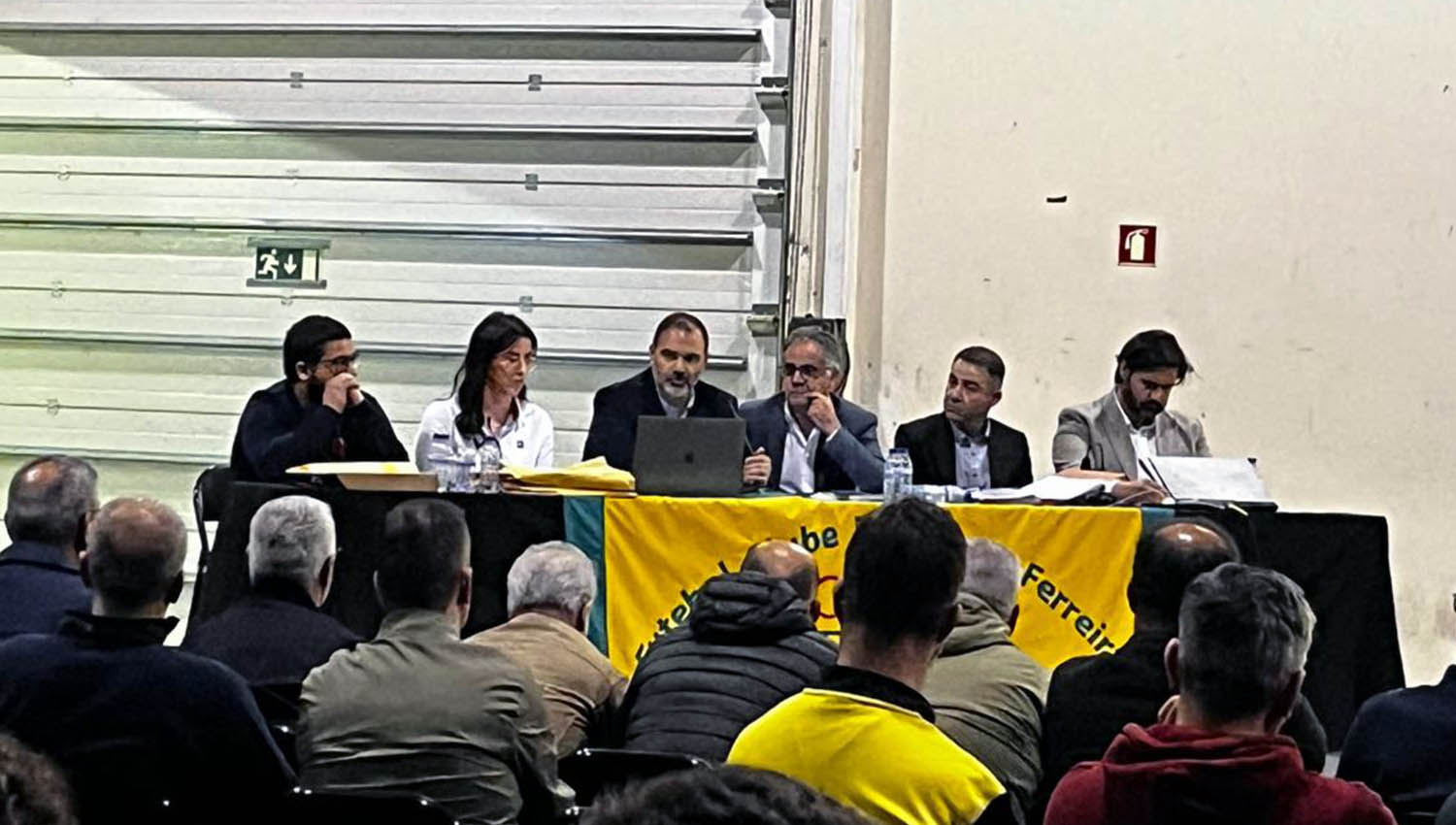 Decisão histórica no FC Paços de Ferreira: SAD e investidor aprovados por margem mínima de 13 votos 3 AG Pacos24 04 26