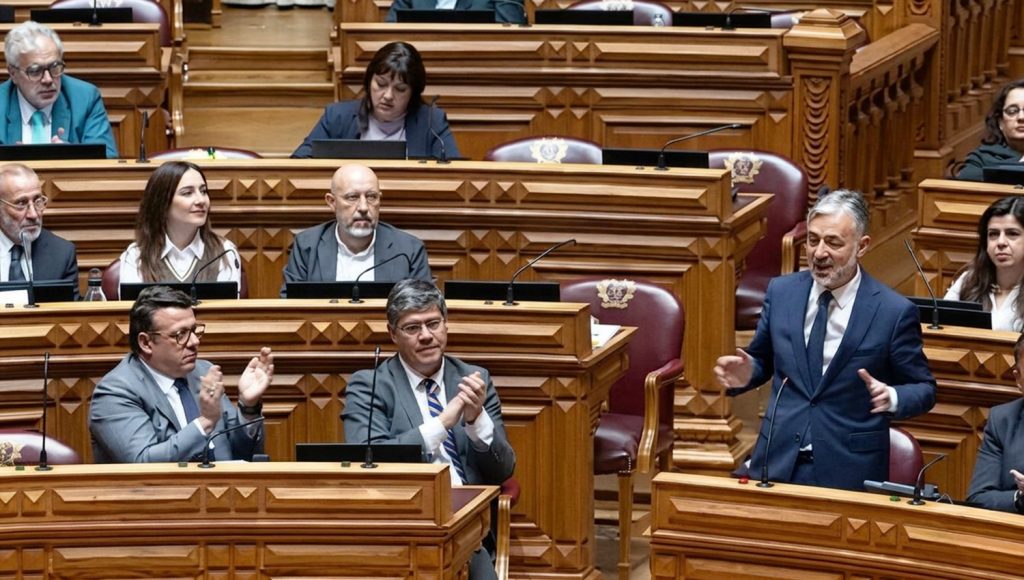 HumbertoBritoParlamento final