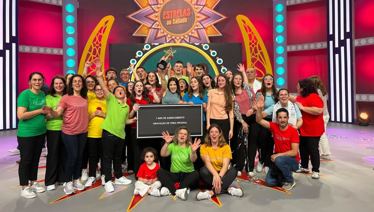 Instrumentos tradicionais da academia InspiraSom, de Penafiel, vencem programa “Estrelas ao Sábado” 3 InspiraSom Penafiel1