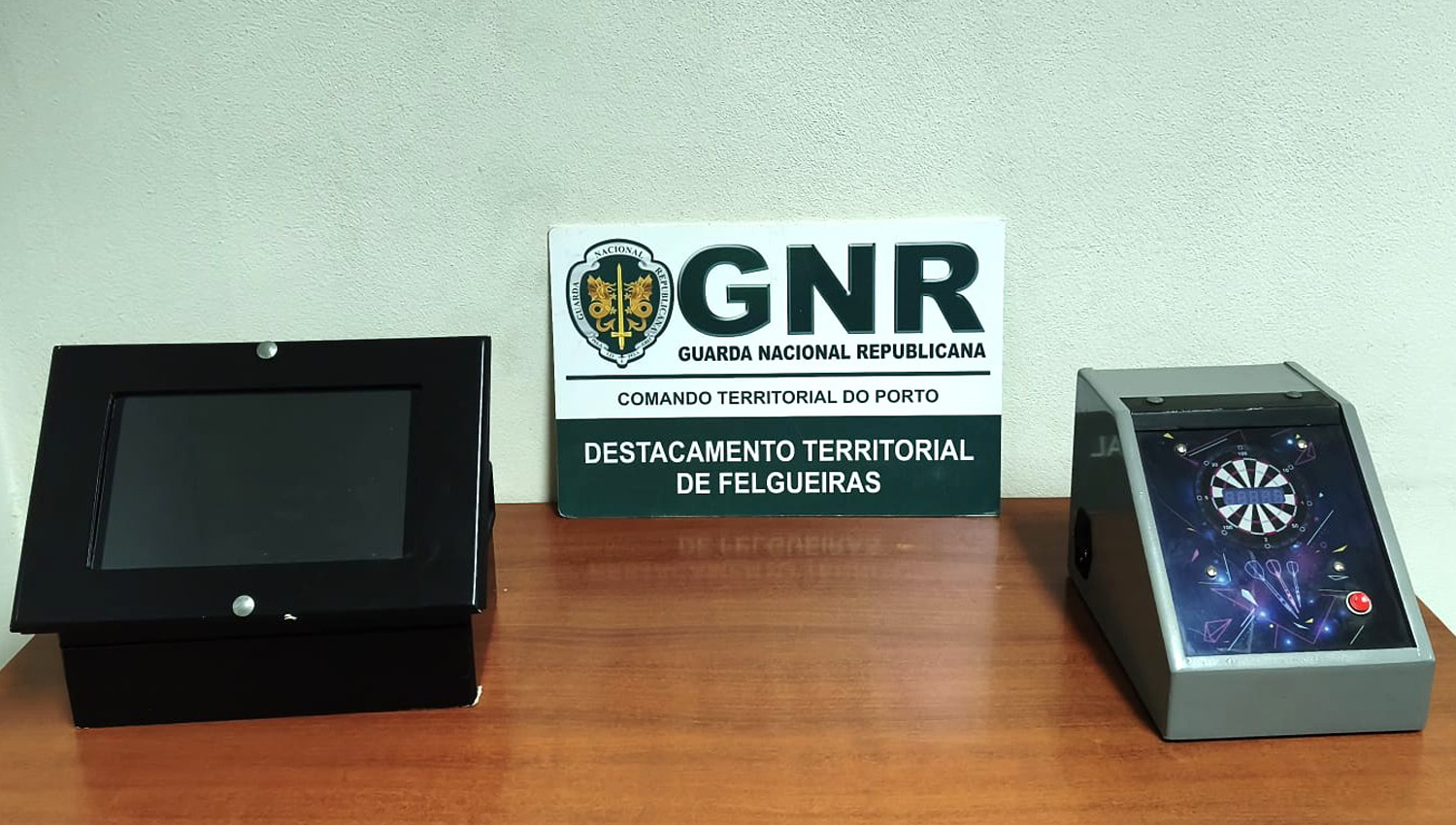 GNR deteta jogo ilegal em estabelecimento de Lousada e constitui proprietária arguida 3 lousada