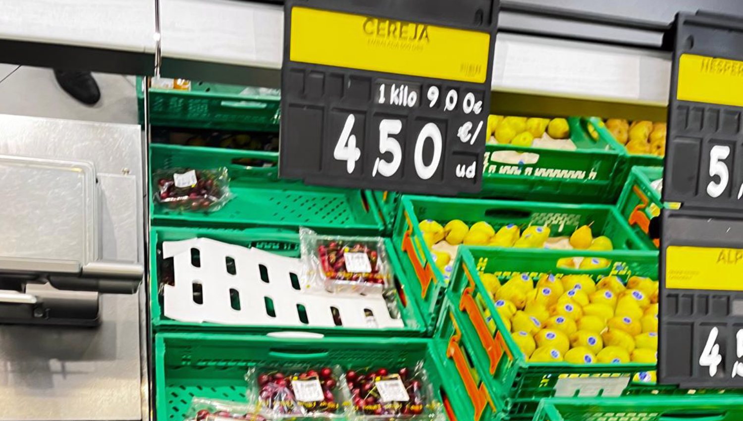DGS incentiva consumo de cereja: "Comer fruta da época é cuidar da saúde e do planeta" 3 Cereja final