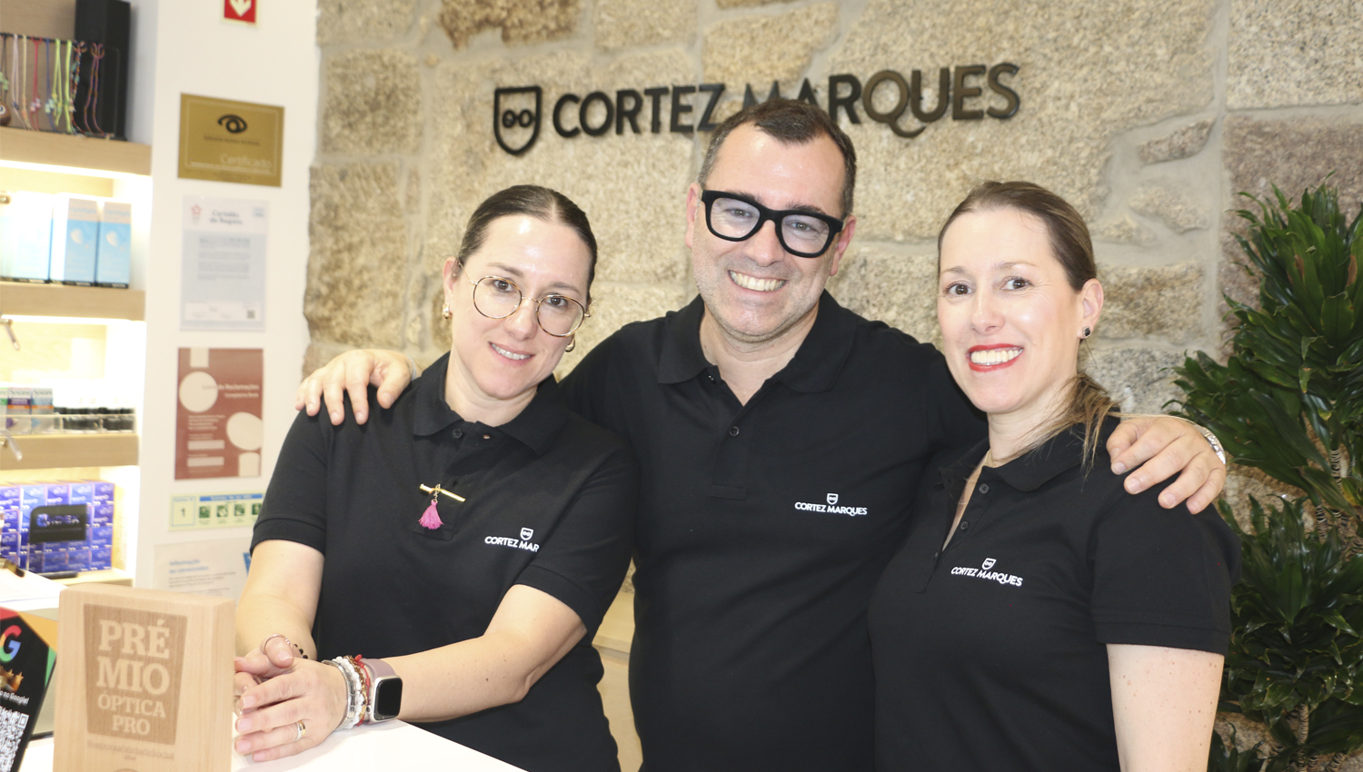 Cortez Marques Oculista acolhe apresentação da nova coleção da KALEOS 3 cortez marques