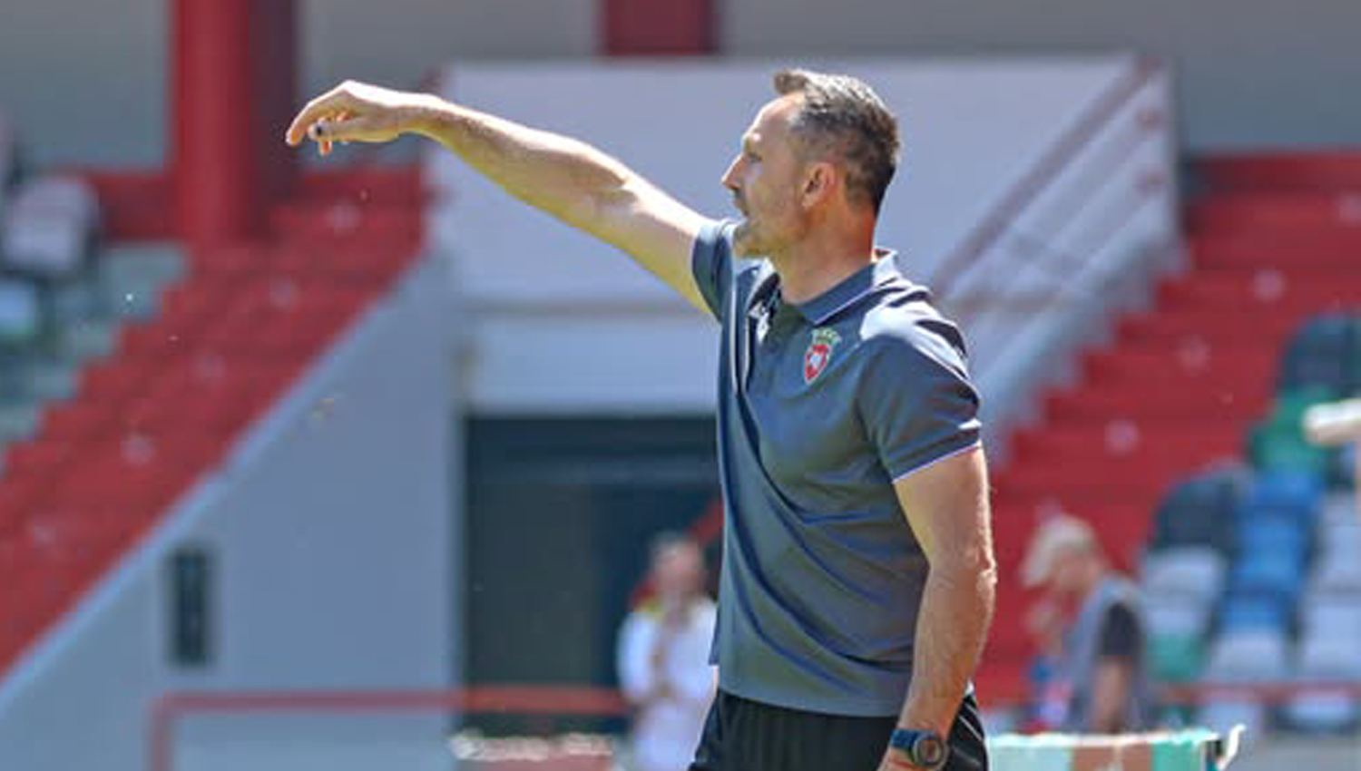 José Manuel Aira renova com o FC Penafiel 3 aira