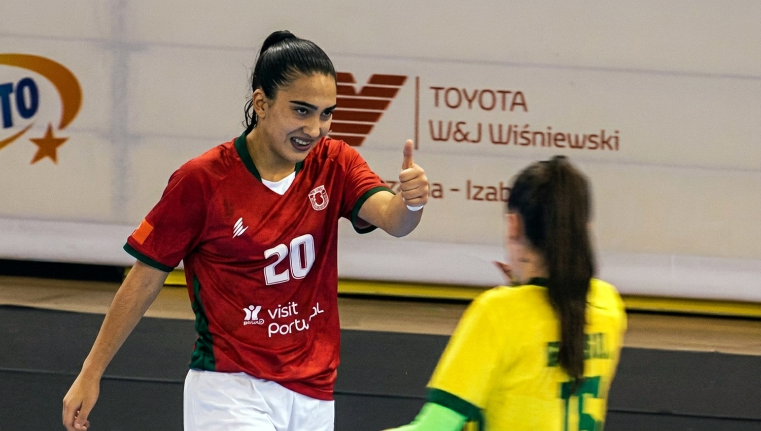Brasil revalida título mundial de futsal universitário após vencer Portugal por 3-0 3 InesCouto POR BRA final1