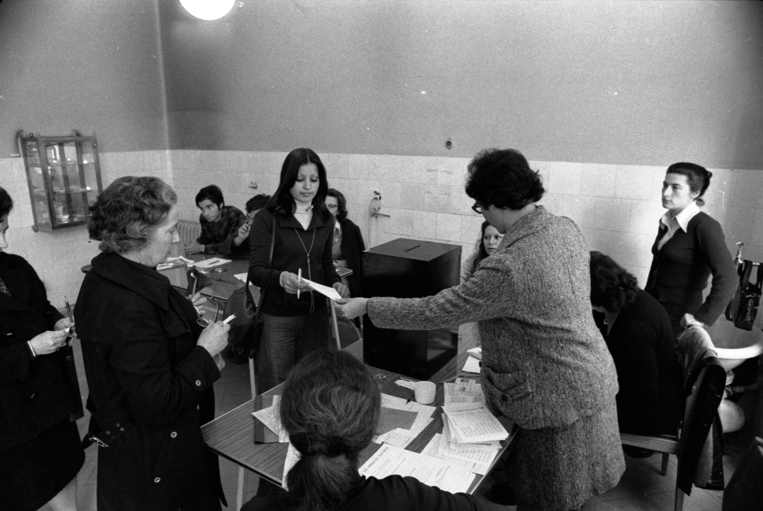 Paredes promove prémio literário sobre a Mulher e a Constituição de 76 3 Consituinte76 scaled
