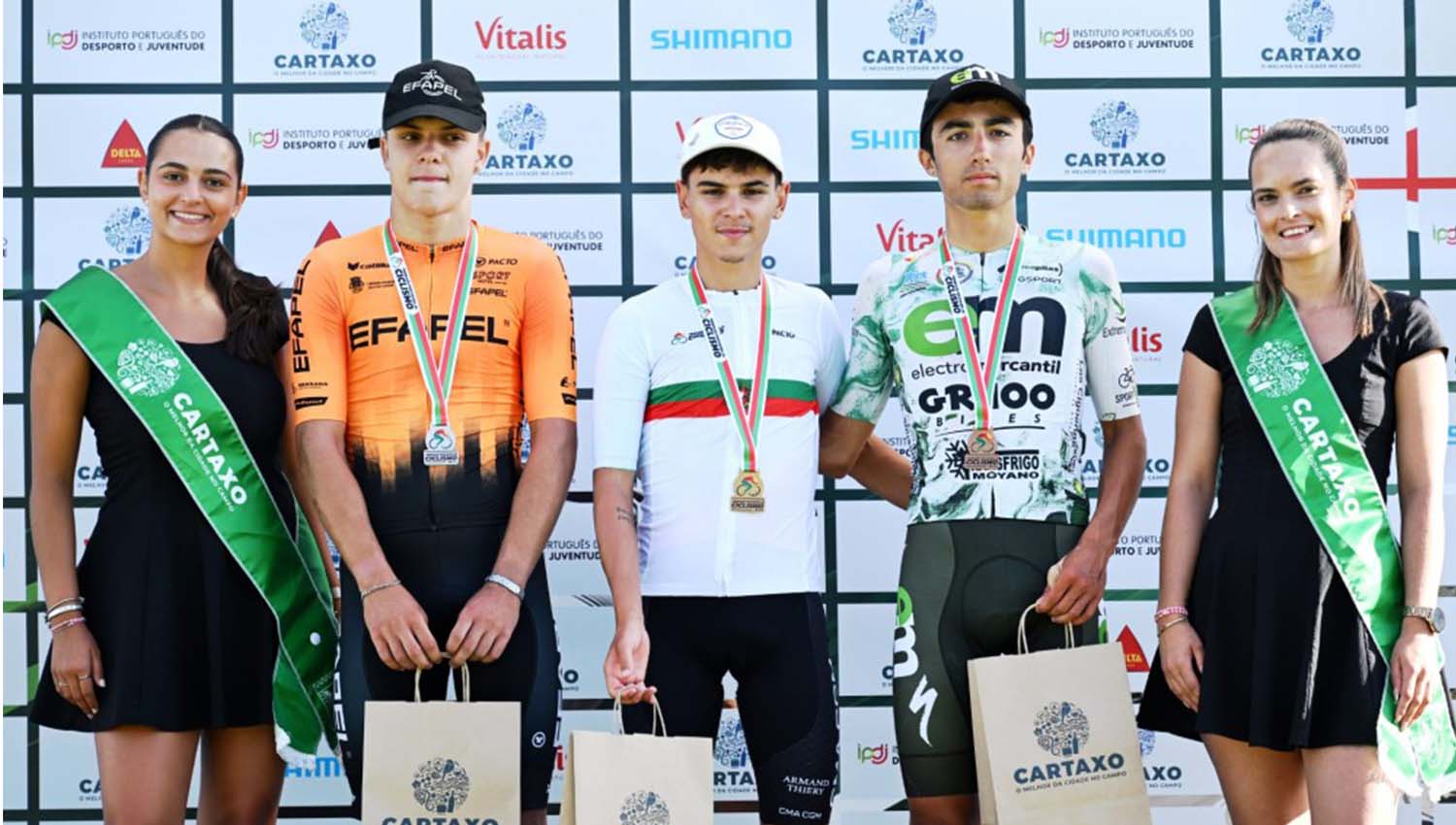 Natural de Sobrado, Gonçalo Costa revalida título de Juniores e brilha nos Nacionais no Cartaxo 3 GoncaloCosta Campeao FIN