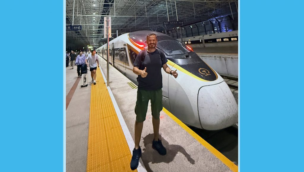 De Paredes a Pequim só de comboio: José Carlos Barbosa conclui odisseia transcontinental de 13.600 quilómetros 1 JCBarbosa Final