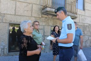 “Mais vale prevenir do que remediar”: GNR reforça sensibilização contra burlas no distrito do Porto 5 IMG 9088