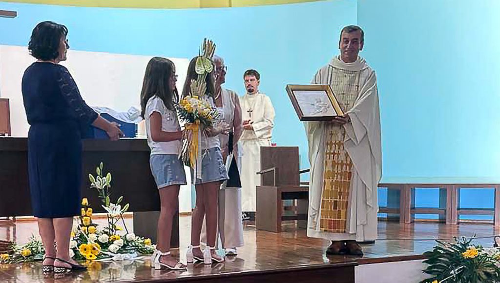 Celebração comunitária na Raimonda assinalou os 30 de paroquialidade do Padre Brito 1 PadreManuelBrito FINAL