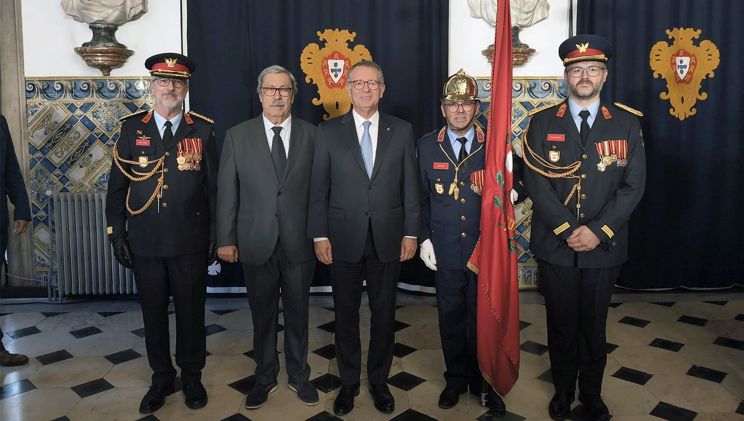 Município de Lousada aprova regulamento com apoios e benefícios sociais para Bombeiros Voluntários 3 BV LousadaFIN