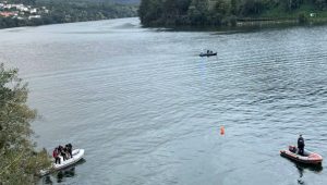 Buscas no rio Douro retomadas hoje para retirar viatura e descartar mais vítimas 3 BombeirosEntreosrios