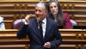 Humberto Brito desafia Luís Montenegro a investir 1,5% do PIB na Habitação 2 HumbertoBritoFINAL1