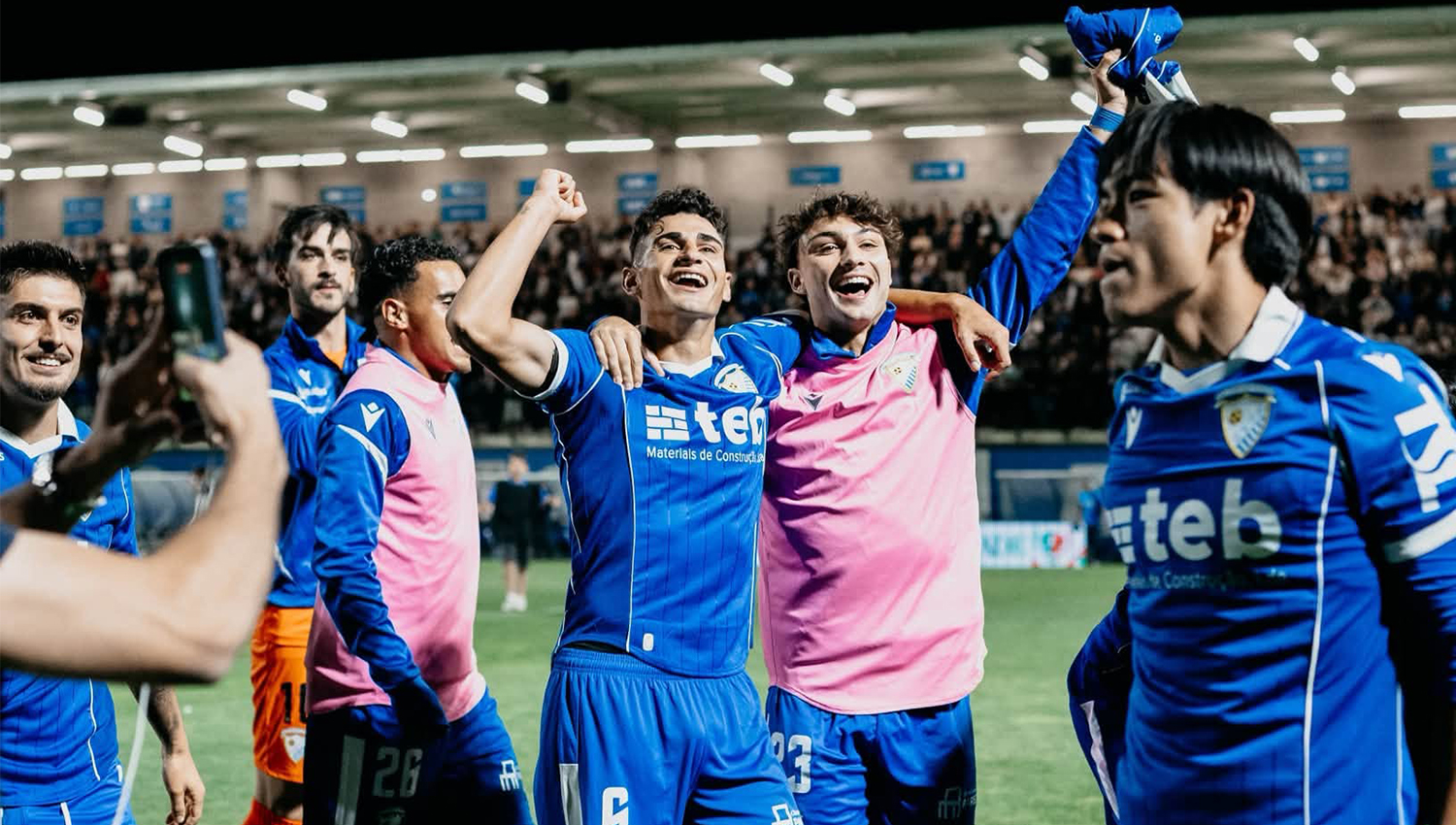 Taça de Portugal: Paredes faz história e elimina Famalicão em 3.ª eliminatória cheia de surpresas 3 UniaoParedesFIN
